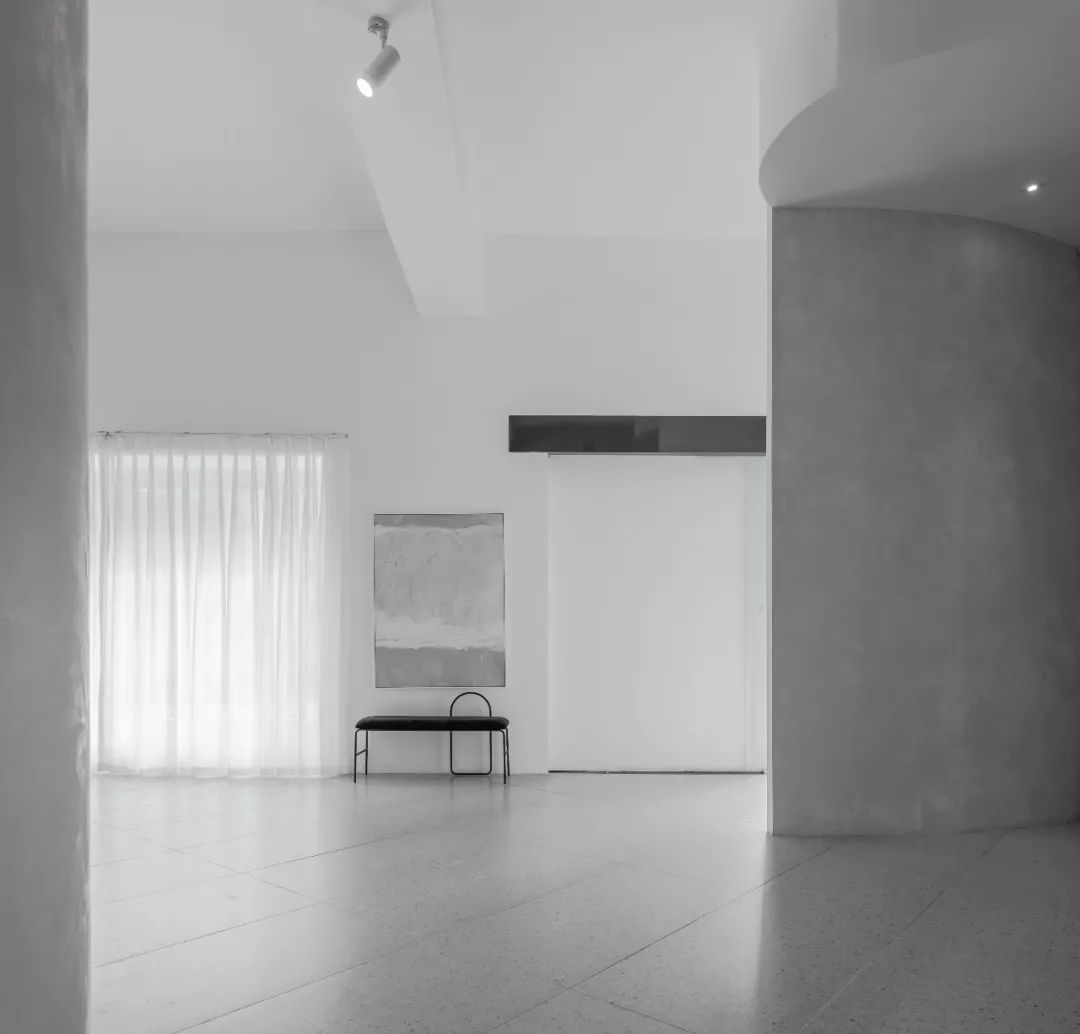 曲线之美,MIN.D 打造的 ULI.BRIDE 展示空间-32