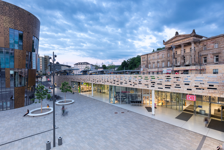 乌珀塔尔  德佩斯贝格火车站区域及公交站项目丨德国-1