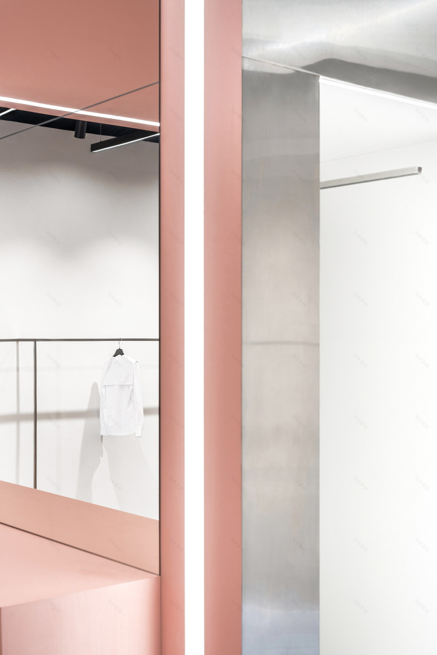 CHER'17店铺设计丨乌克兰基辅-31