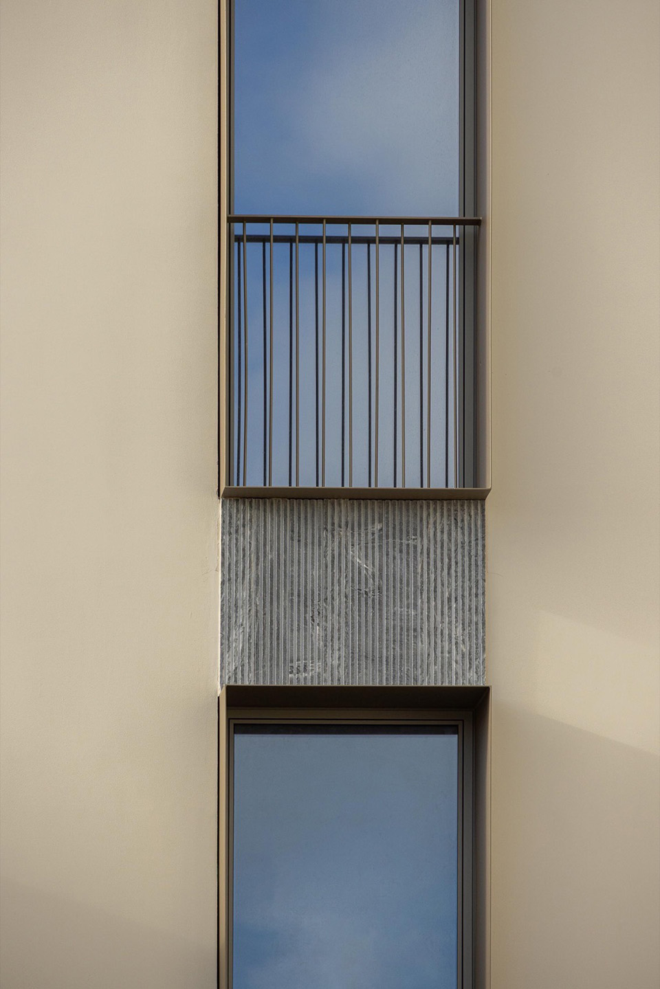 ERNESTO DO CANTO住宅区丨葡萄牙蓬塔德尔加达丨BOX arquitectos-178