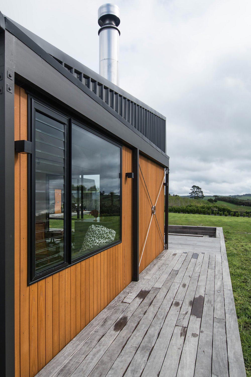 Holiday home in New Zealand which reflects a place where the owners could escape   CAANdesign  Architecture and home design blog-15