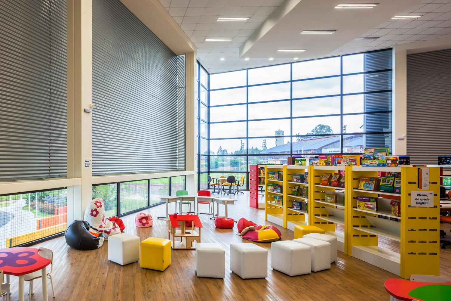 波西蒂沃国际学校-16