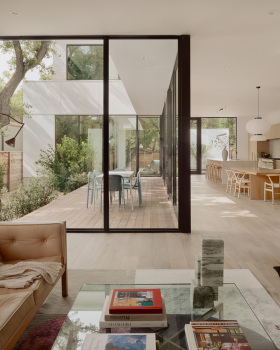 灯笼屋丨美国奥斯汀丨Bercy Fadel + Partners