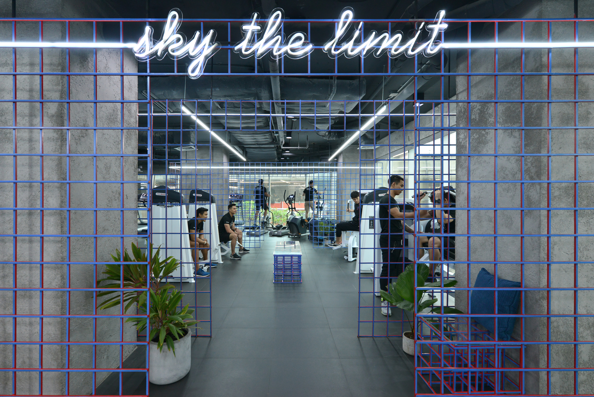 Sam Yan Gym / Looklen Architects-38