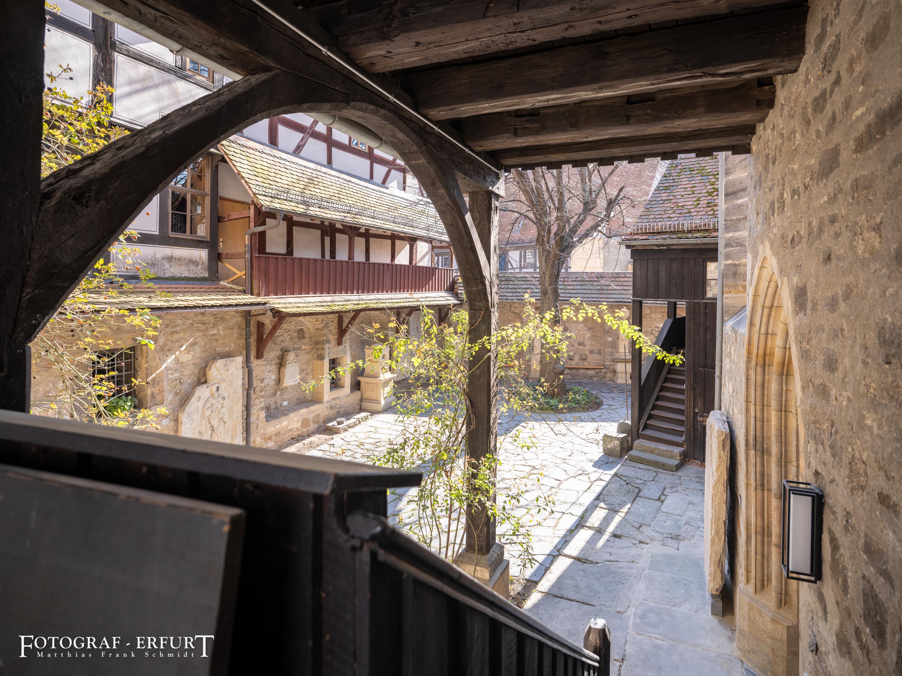 德国埃尔福特的米迦勒教堂-12