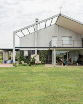 La Moringa Events Room and House / Garage Arquitectura