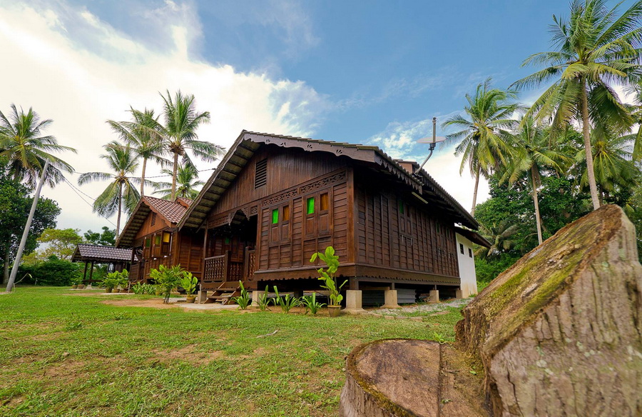 马来西亚兰卡威传统高脚木屋民宿-5