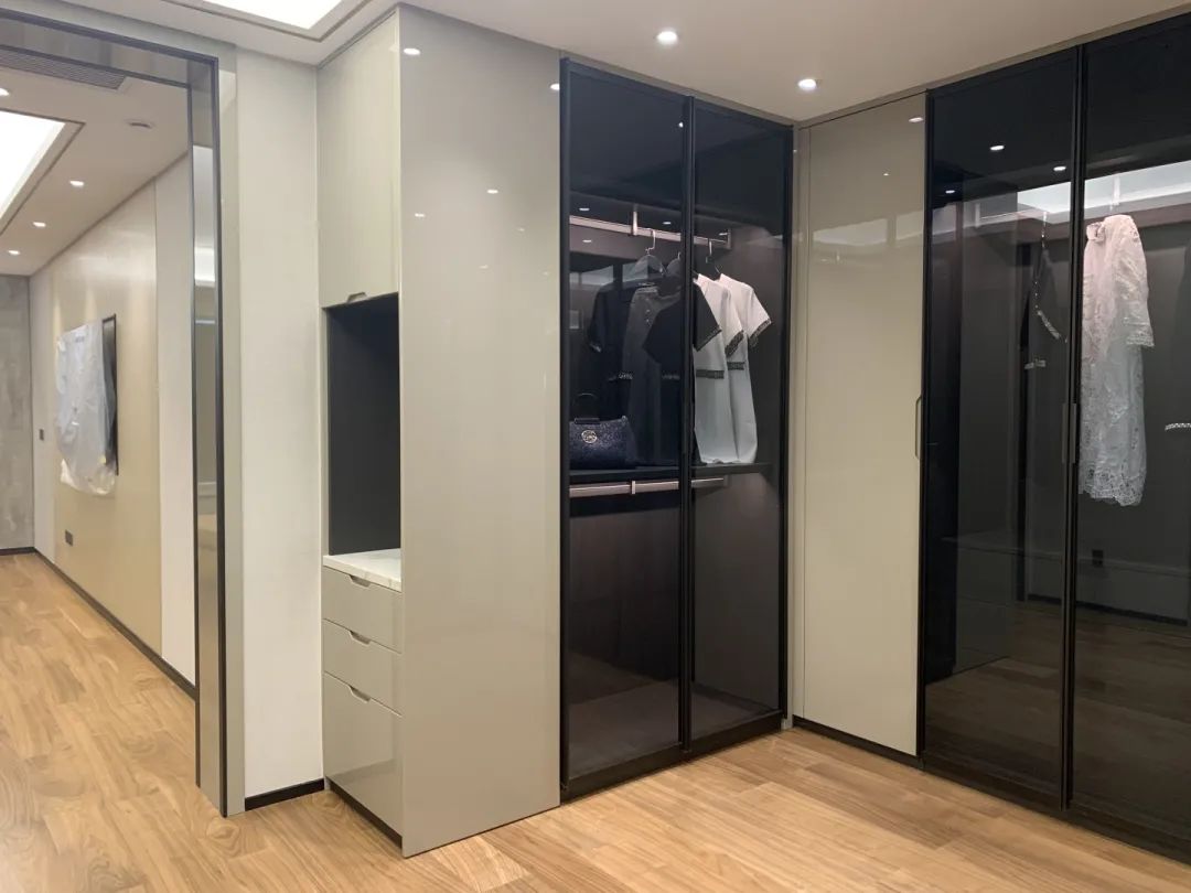 黑白奢华现代家居设计-50