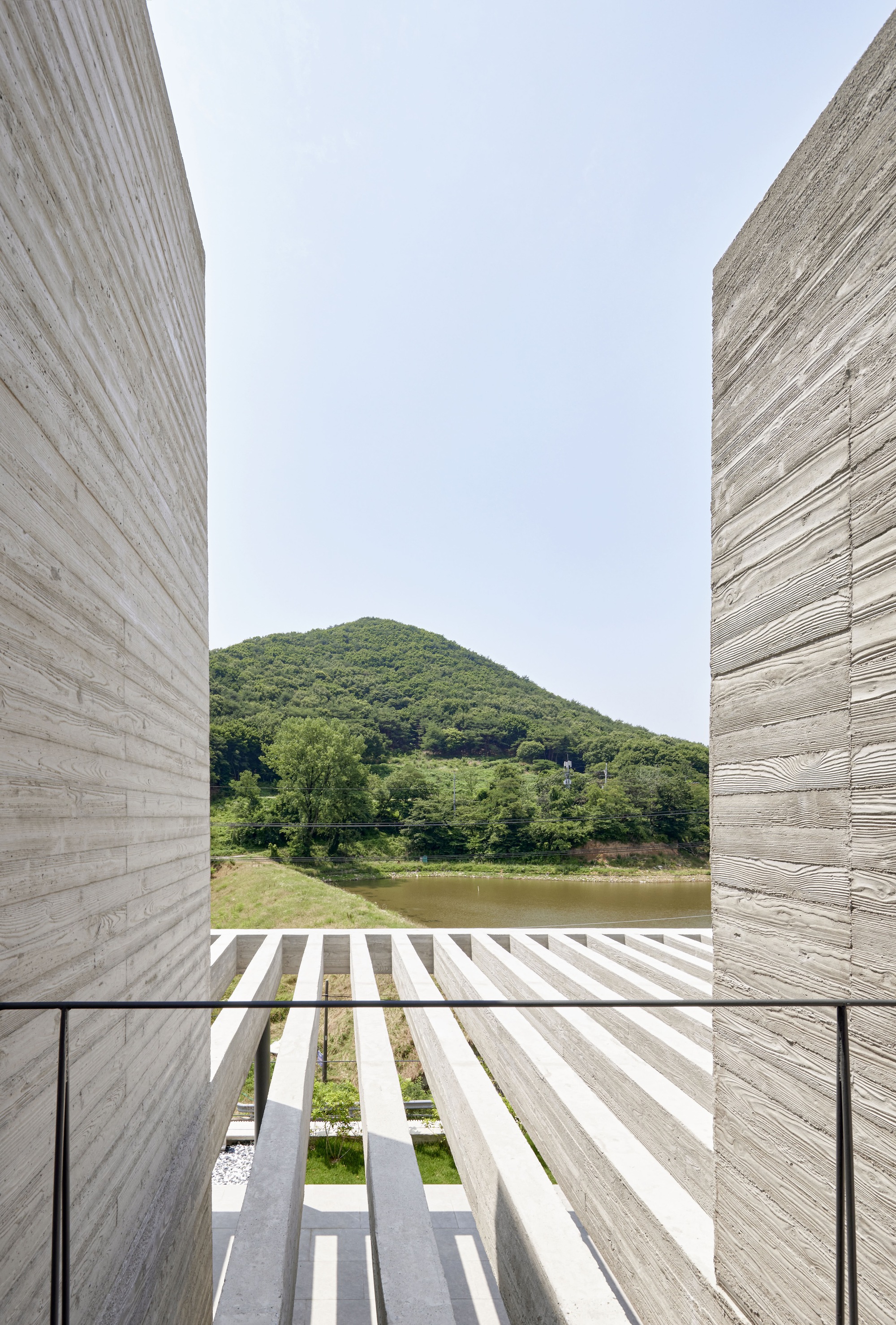 梁山全景屋丨KoreaYangsan丨SMxL Architects-42