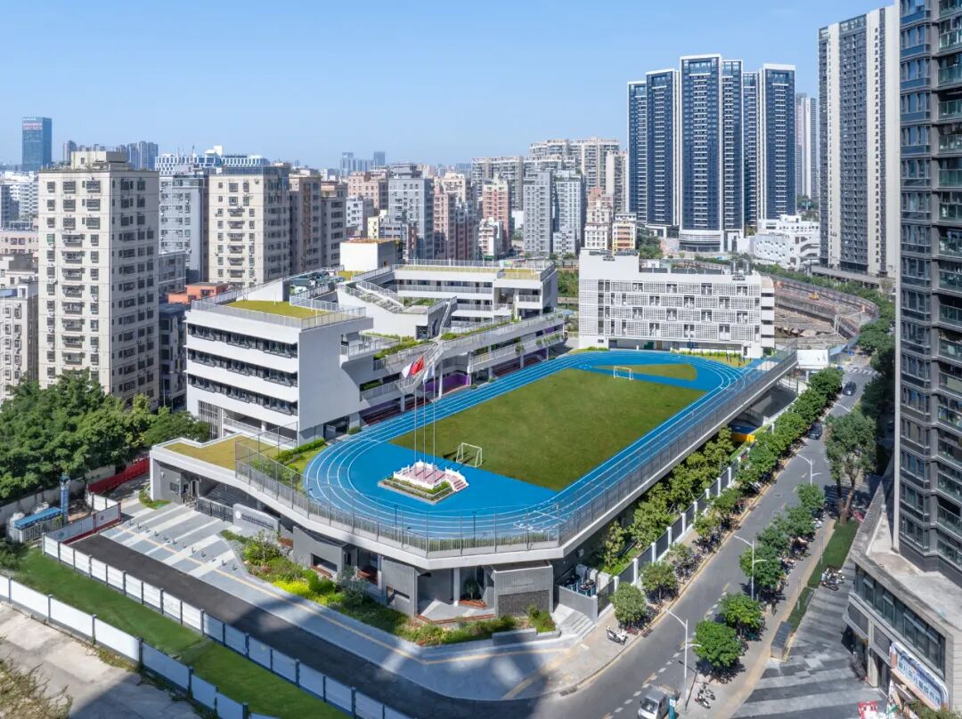 作品推介|立体庭院与开放边界：深圳市龙华高级中学教育集团民治校区-42
