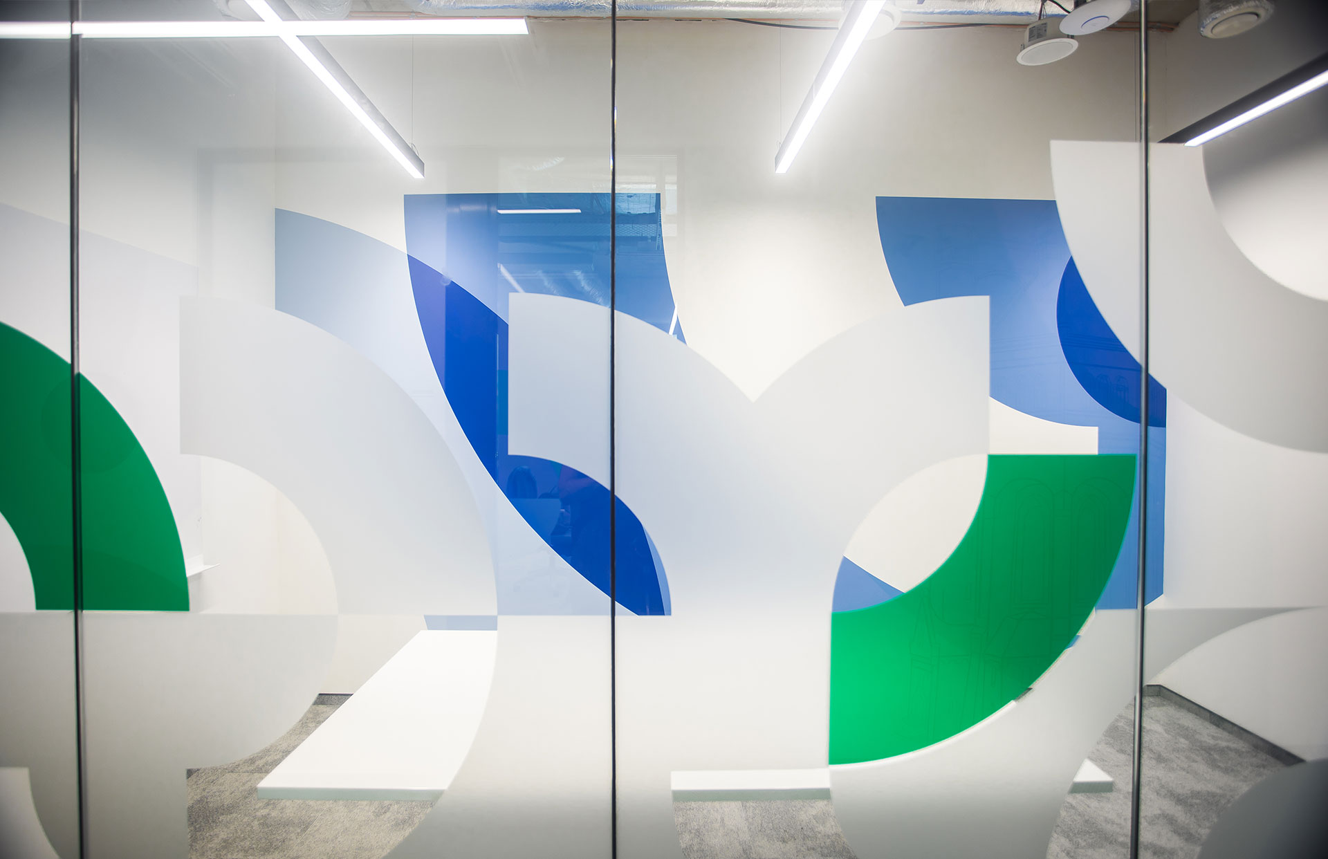 集体；集体组织；集体创作团体（注：Kolektyf可能是波兰语等语言，常见含义为集体等，具体需结合语境确定） -14