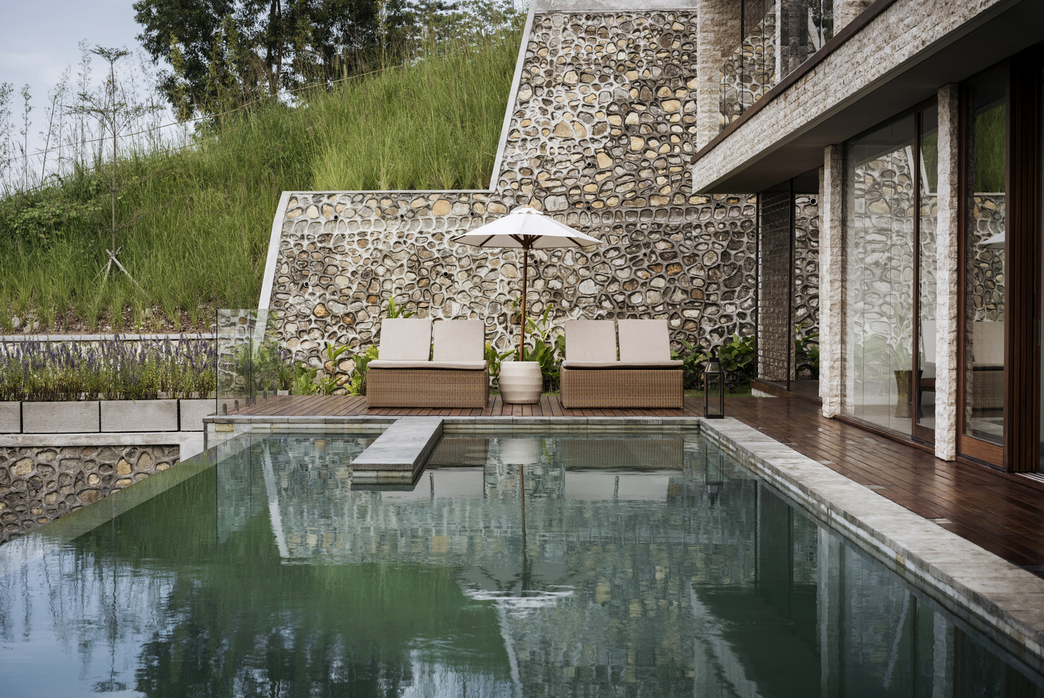 印尼南隆布克 Maleo Residence-74