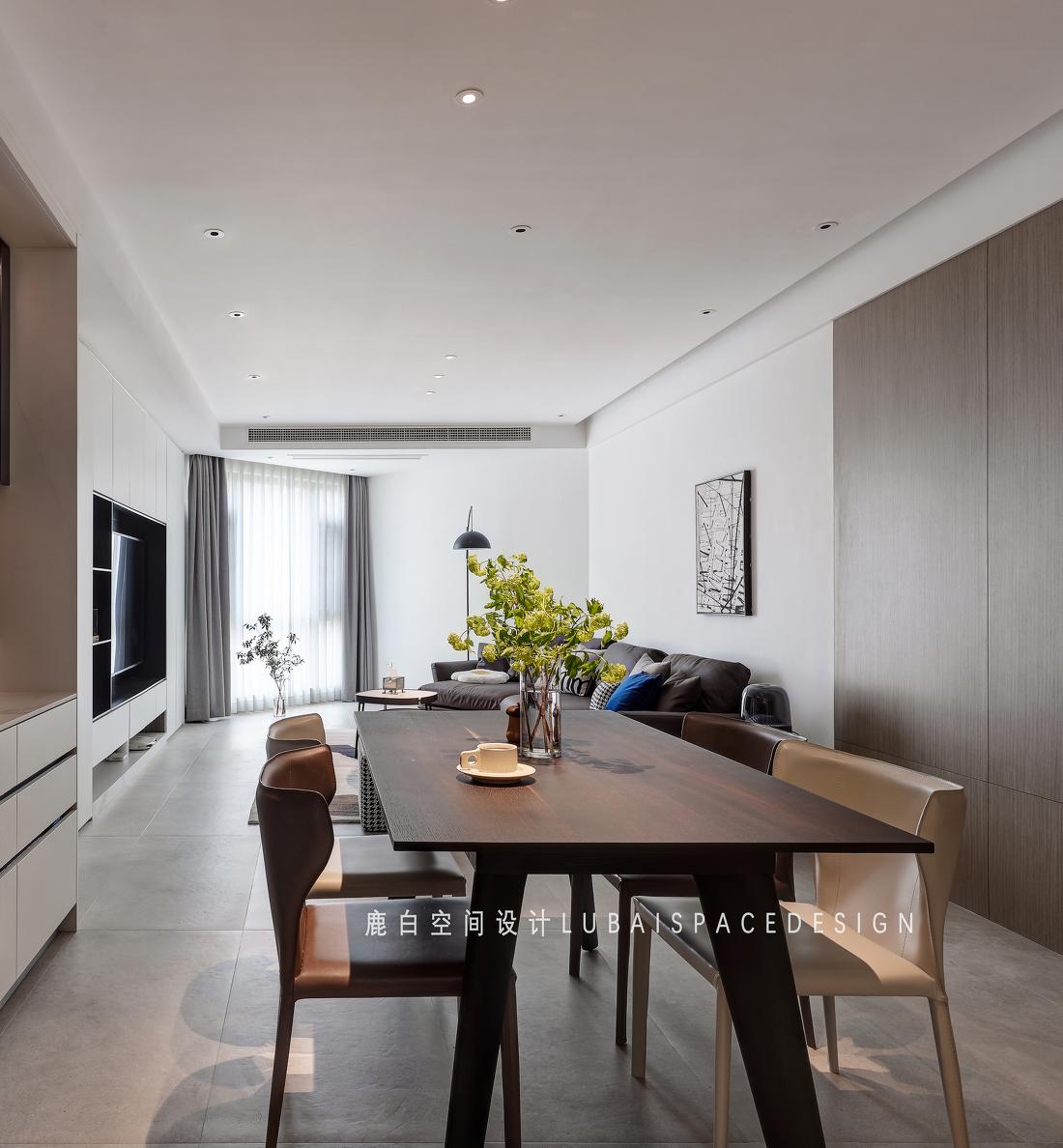 黑白灰极简系住宅-16