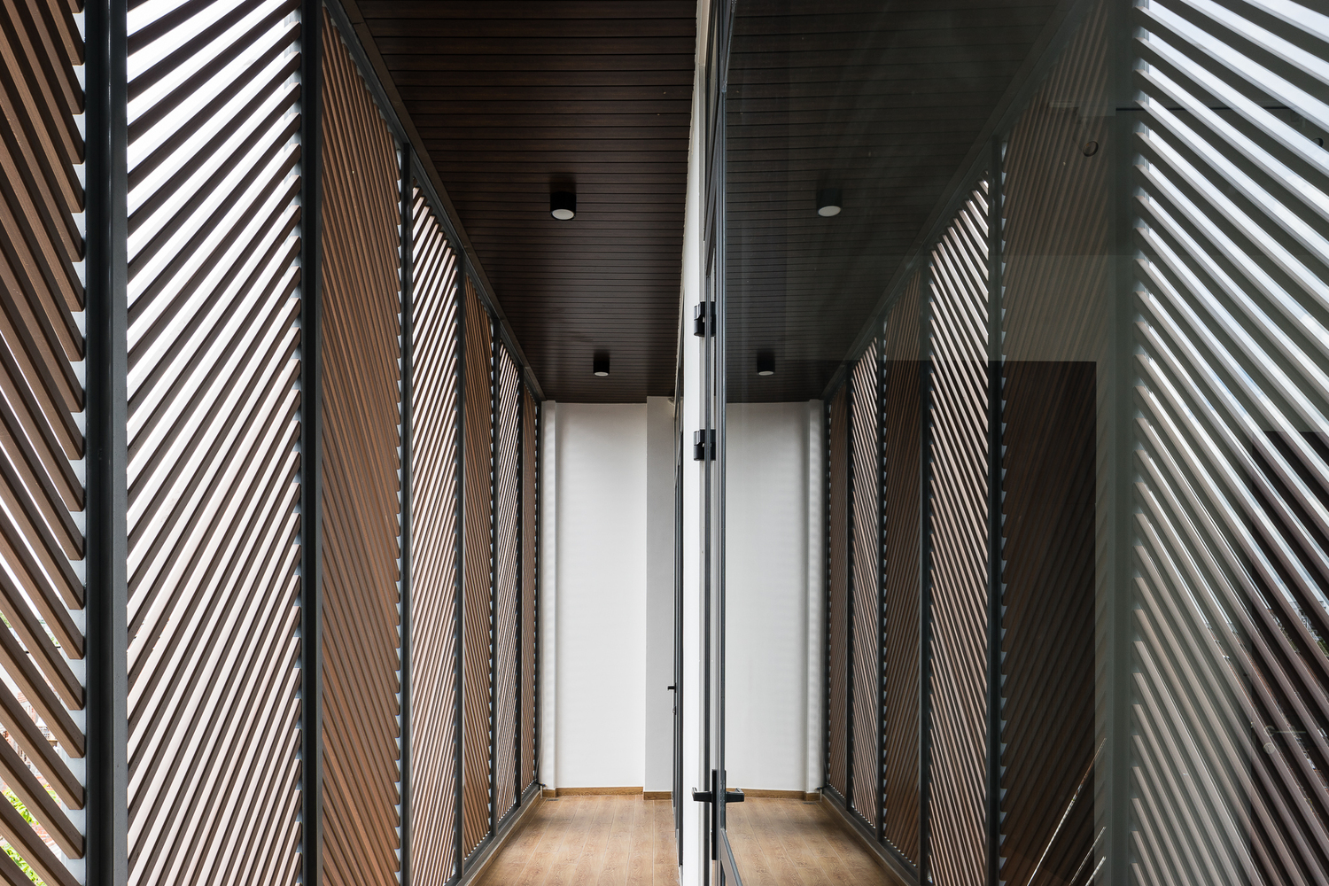 越南核心家庭的小别墅丨G+建筑师-29