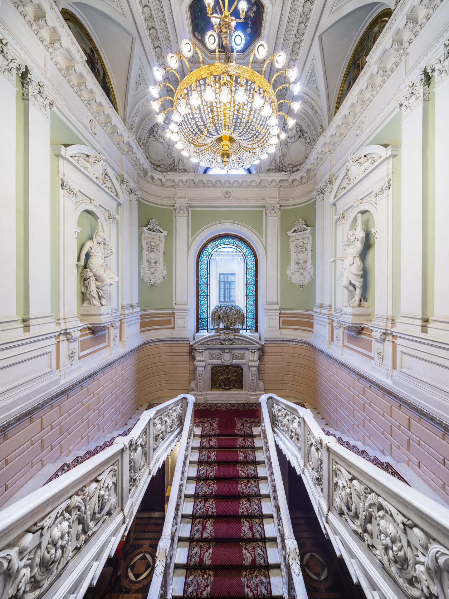 Особняк Фон Дервиза-2