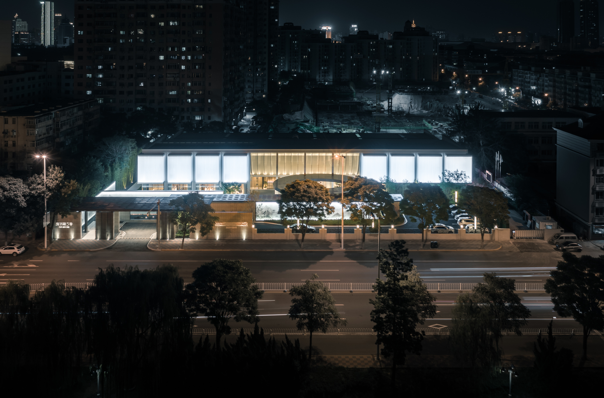 Lake 5 West Clubhouse / GBBN-32