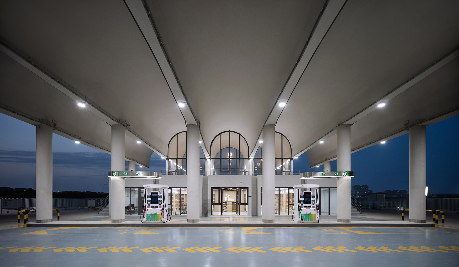 多元曲面屋顶的创新加油站设计丨中国东营-15