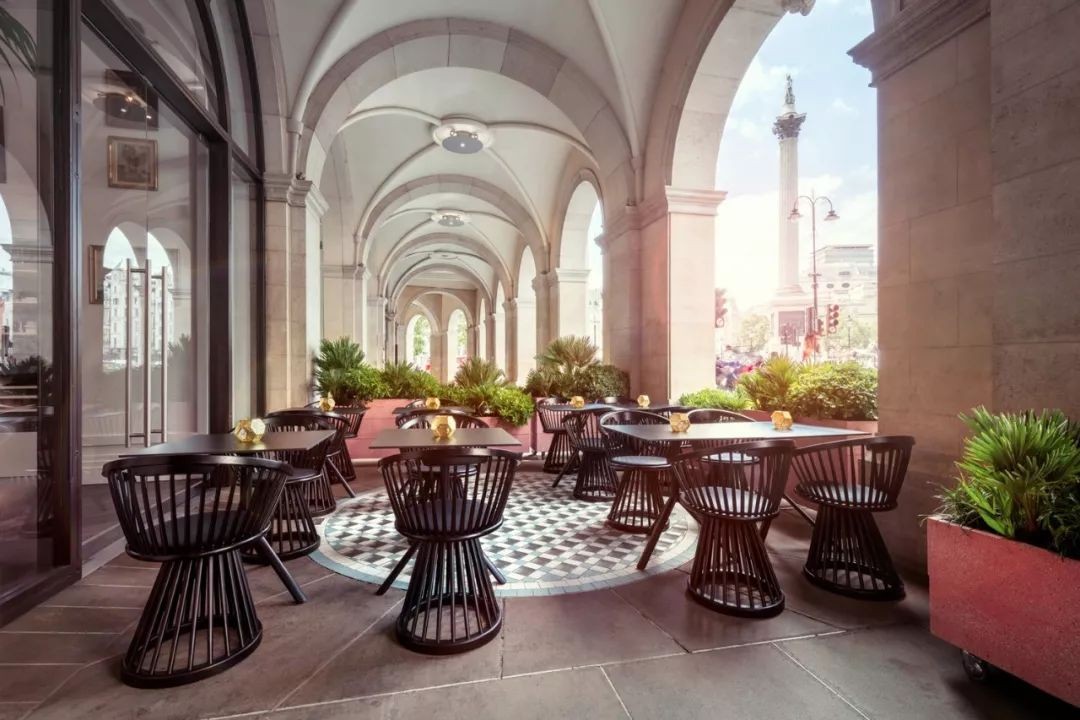 汤姆·迪克森 | 从摇滚贝斯手到设计巨星-21