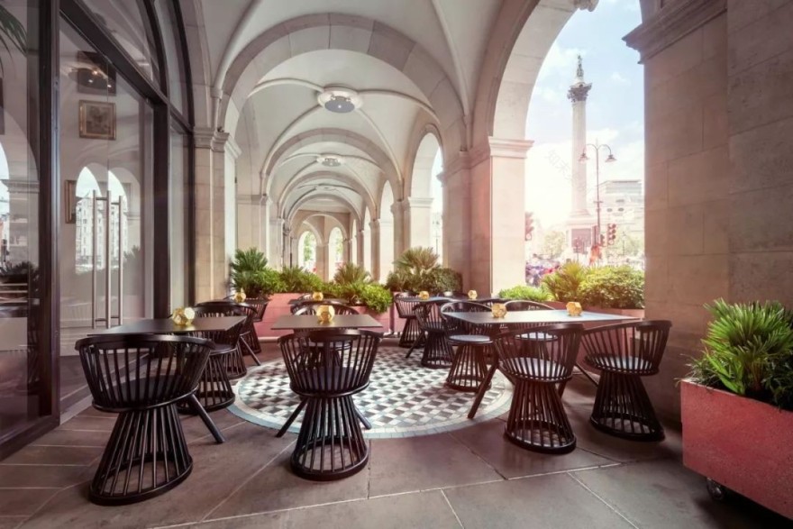 汤姆·迪克森 | 从摇滚贝斯手到设计巨星-21