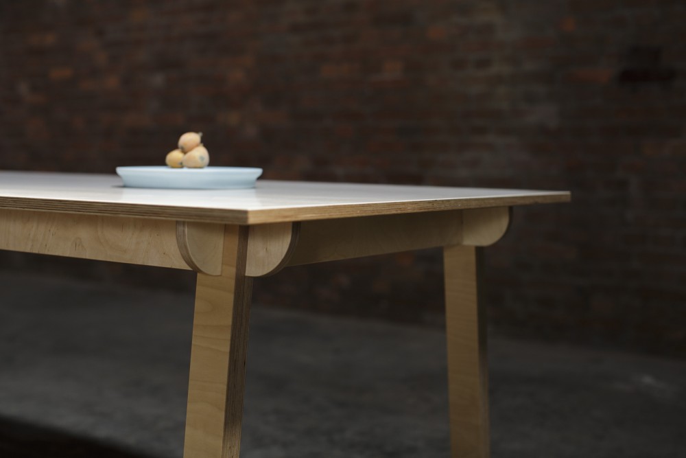 W table,Furniture Teruhiro Yanagihara-1