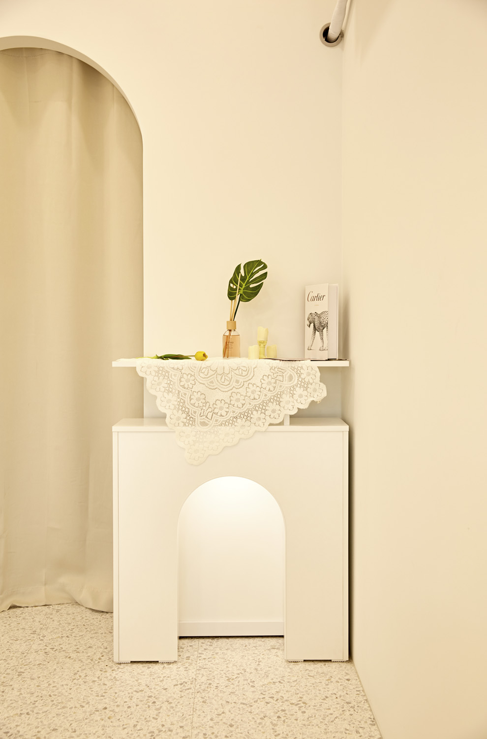 12 平米现代风格四叶草小店设计-11