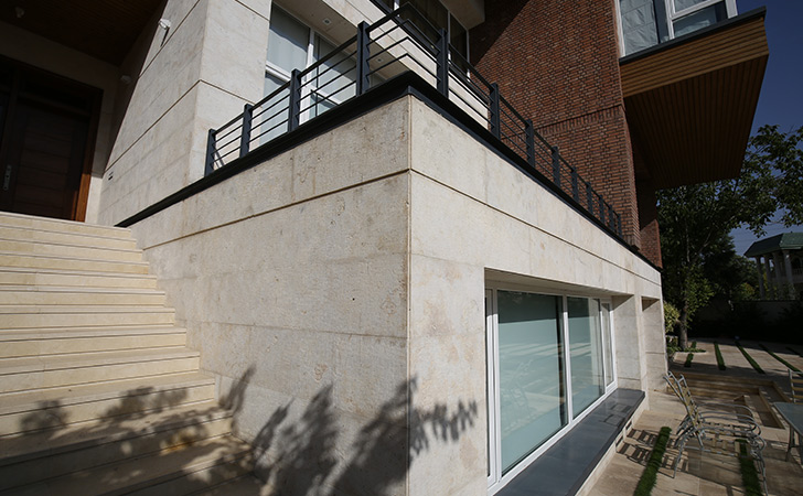 2012 年建设的拉瓦桑私人住宅-8