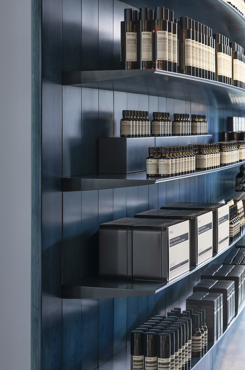 日本Aesop横滨NEWoMan店-21
