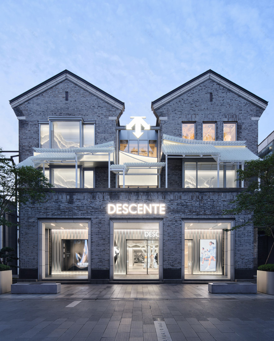 DESCENTE CONCEPT STORE(HANGZHOU IN77)-4