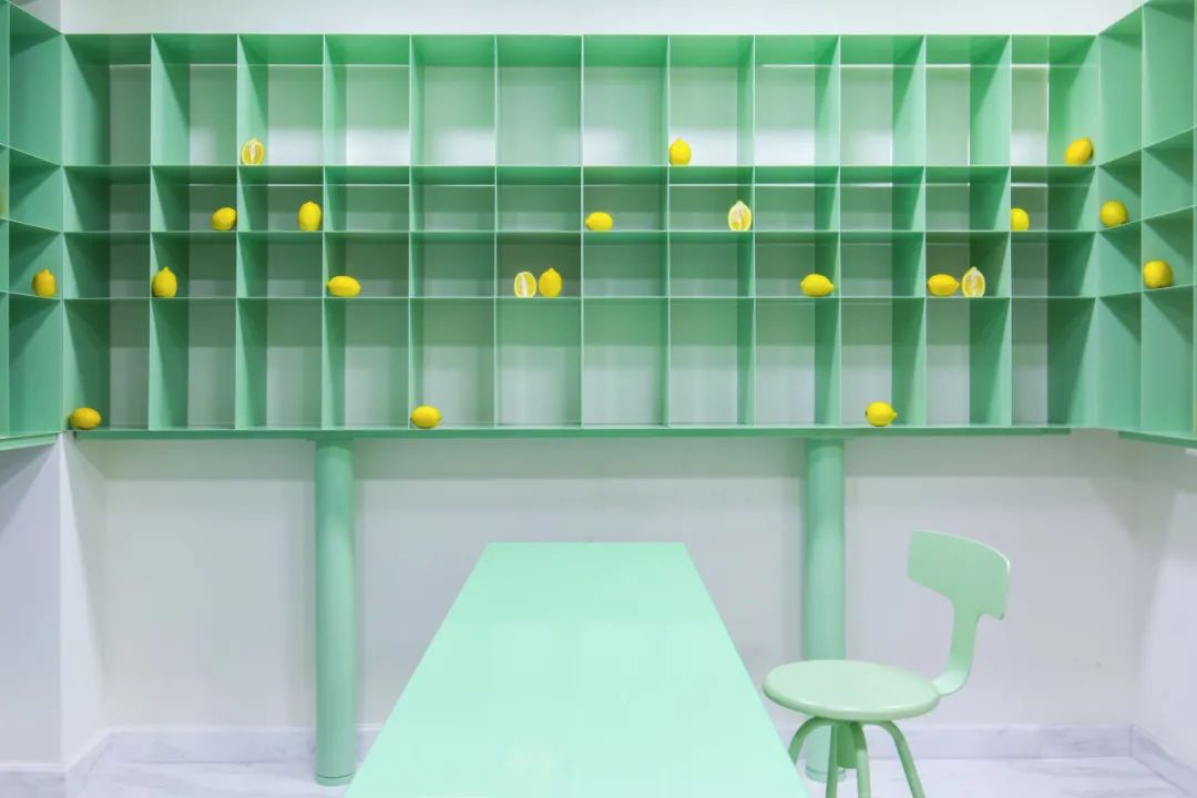 杂货店,蔬菜摊位设计丨AKA Apostolou Colakis-15