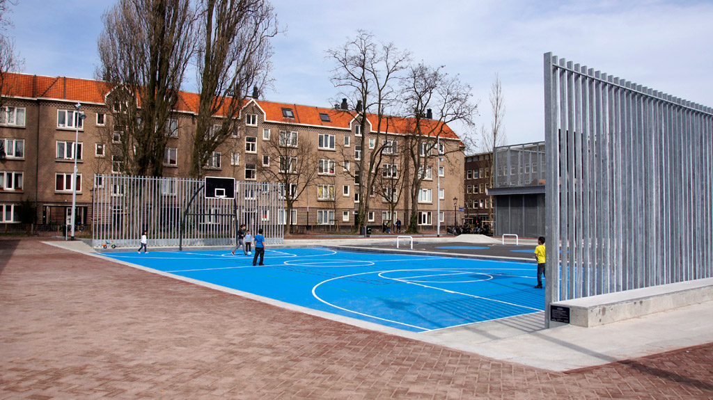 阿姆斯特丹 van Beuningenplein 公园化停车场设计-10