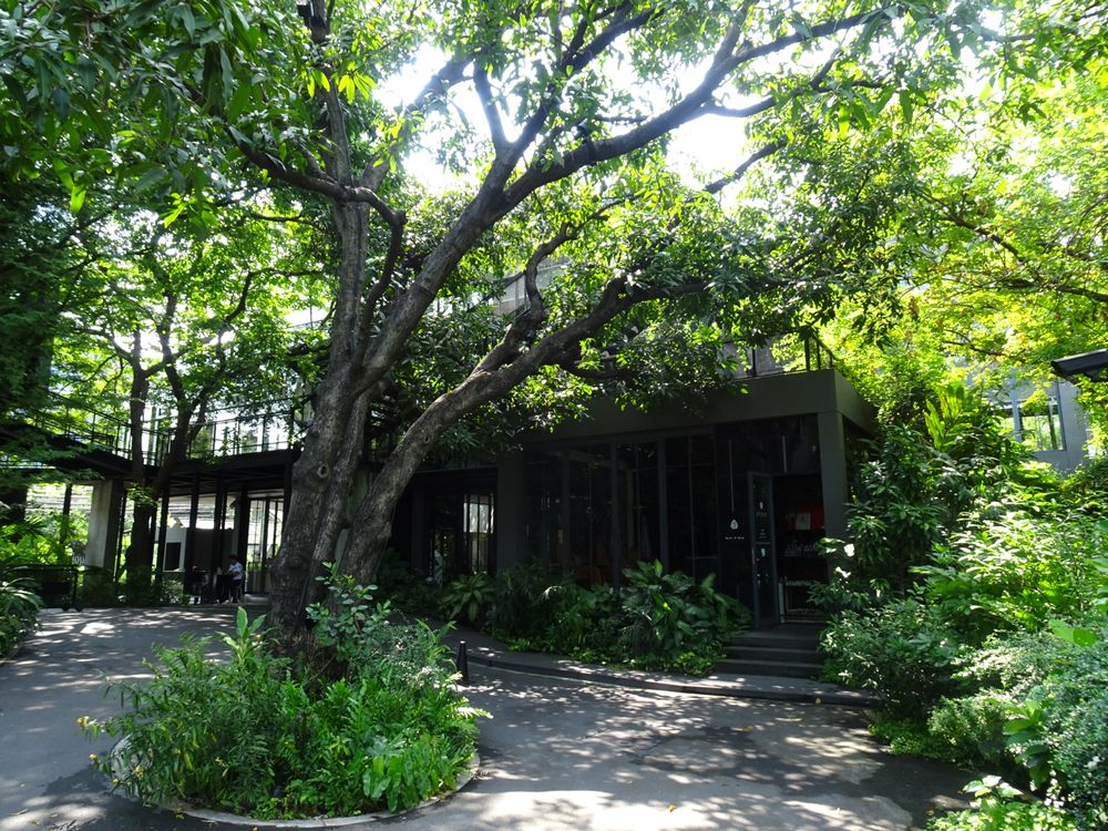 ナイイパ・アート・コンプレックス | タイ の建築【世界建築巡り】-102