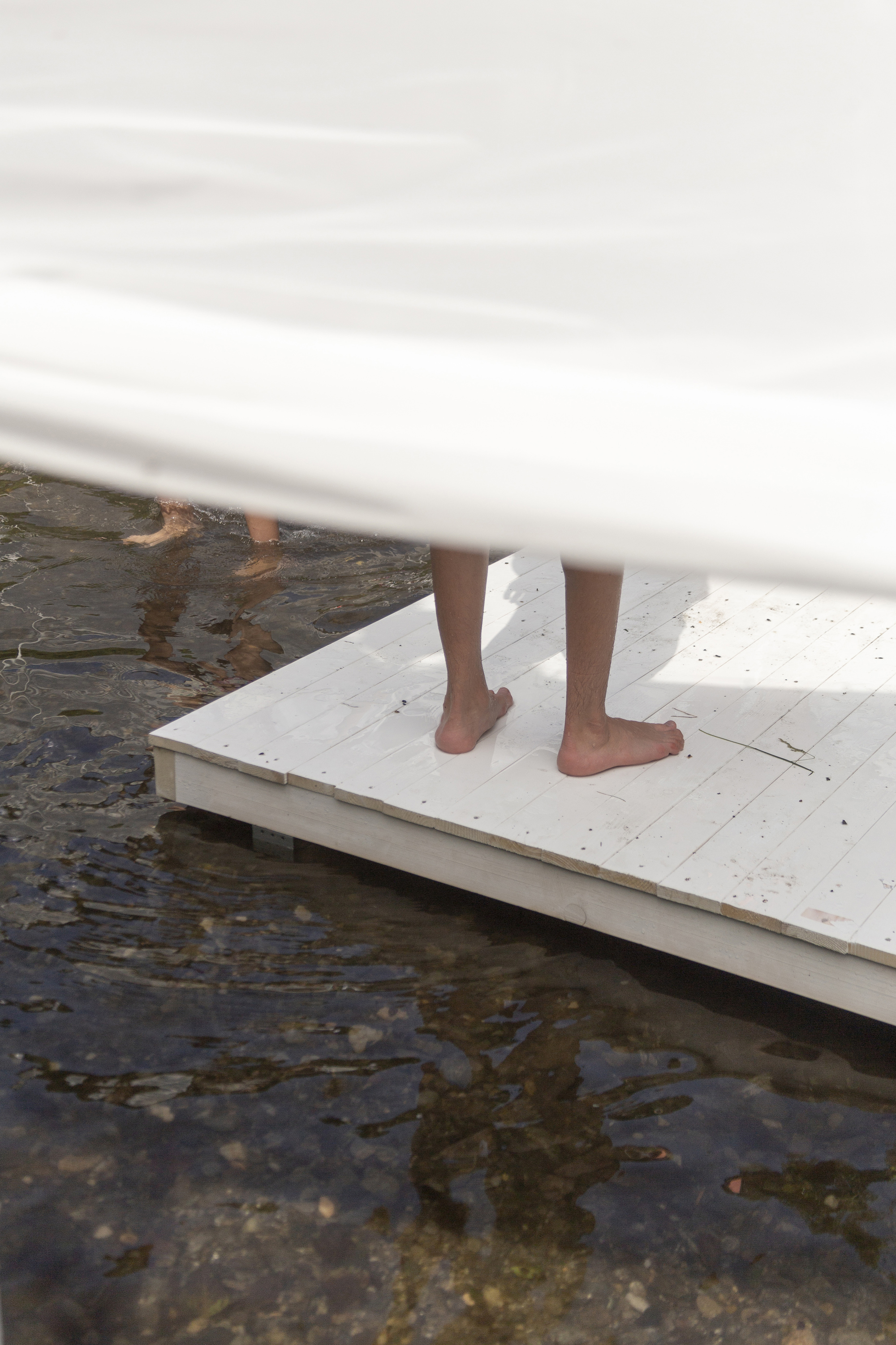 Temporary Installation at a Mountain River / atelier VRAC-27