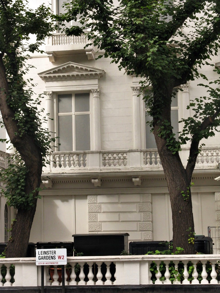 伦敦莱斯特花园“假房子”建筑项目丨英国伦敦-16