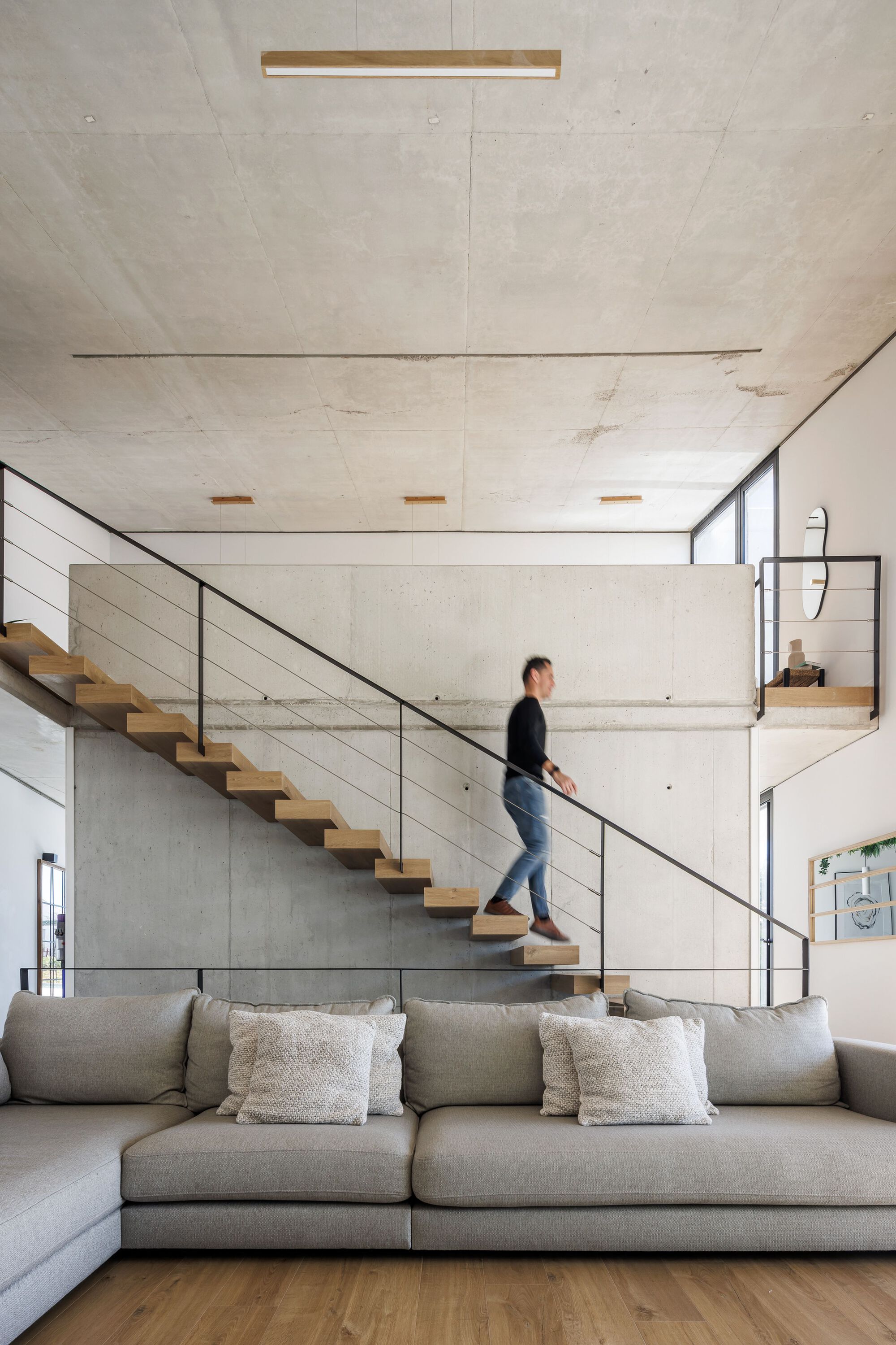 墙后的房子丨西班牙丨La Mirateca-23