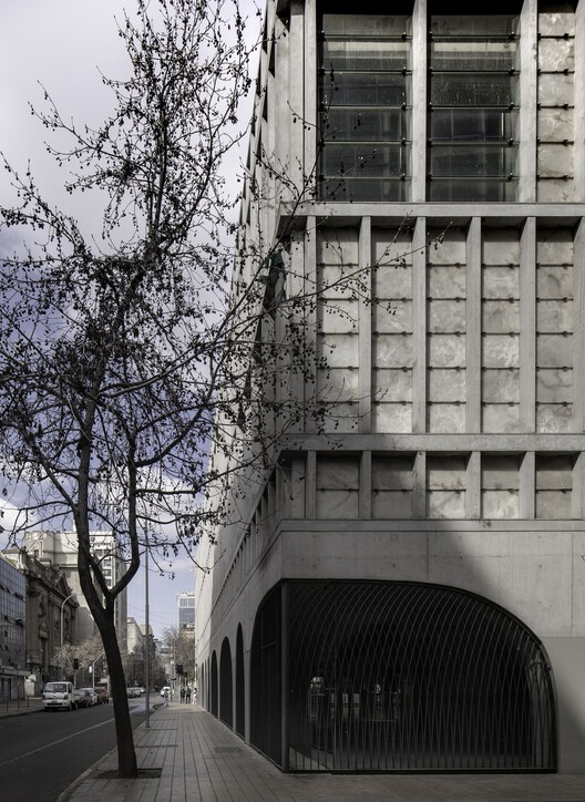 Plaza de Armas 地铁站建筑丨智利圣地亚哥丨Beals Lyon Arquitectos-10