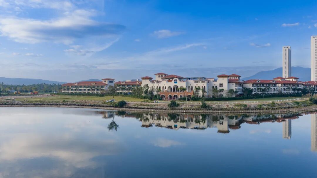 太保家园·三亚国际乐养中心丨中国三亚丨上海骏地建筑设计事务所股份有限公司-11