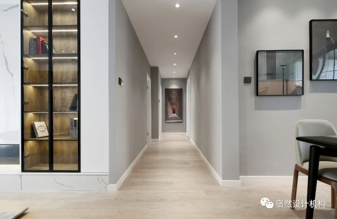 南昌 125㎡现代简约家居,黑白灰中融入绿色与橙色-39