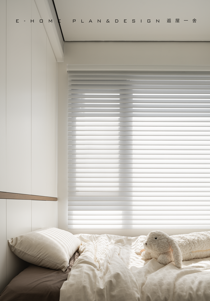 四口之家的现代风格装修-33