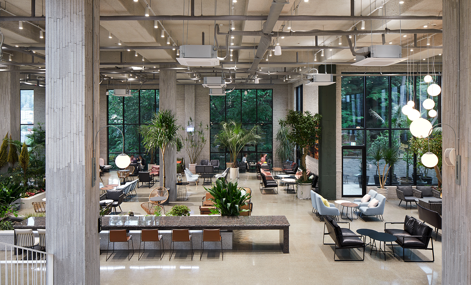 AND TERRACE 내유 -5