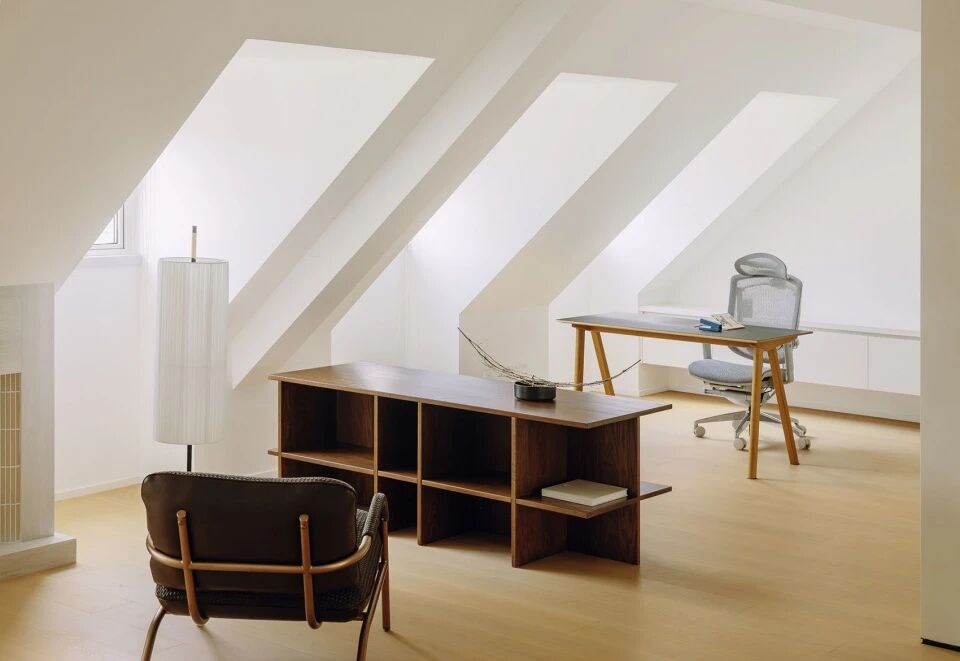 孟莎顶阁楼居所丨中国上海丨栖斯设计-25
