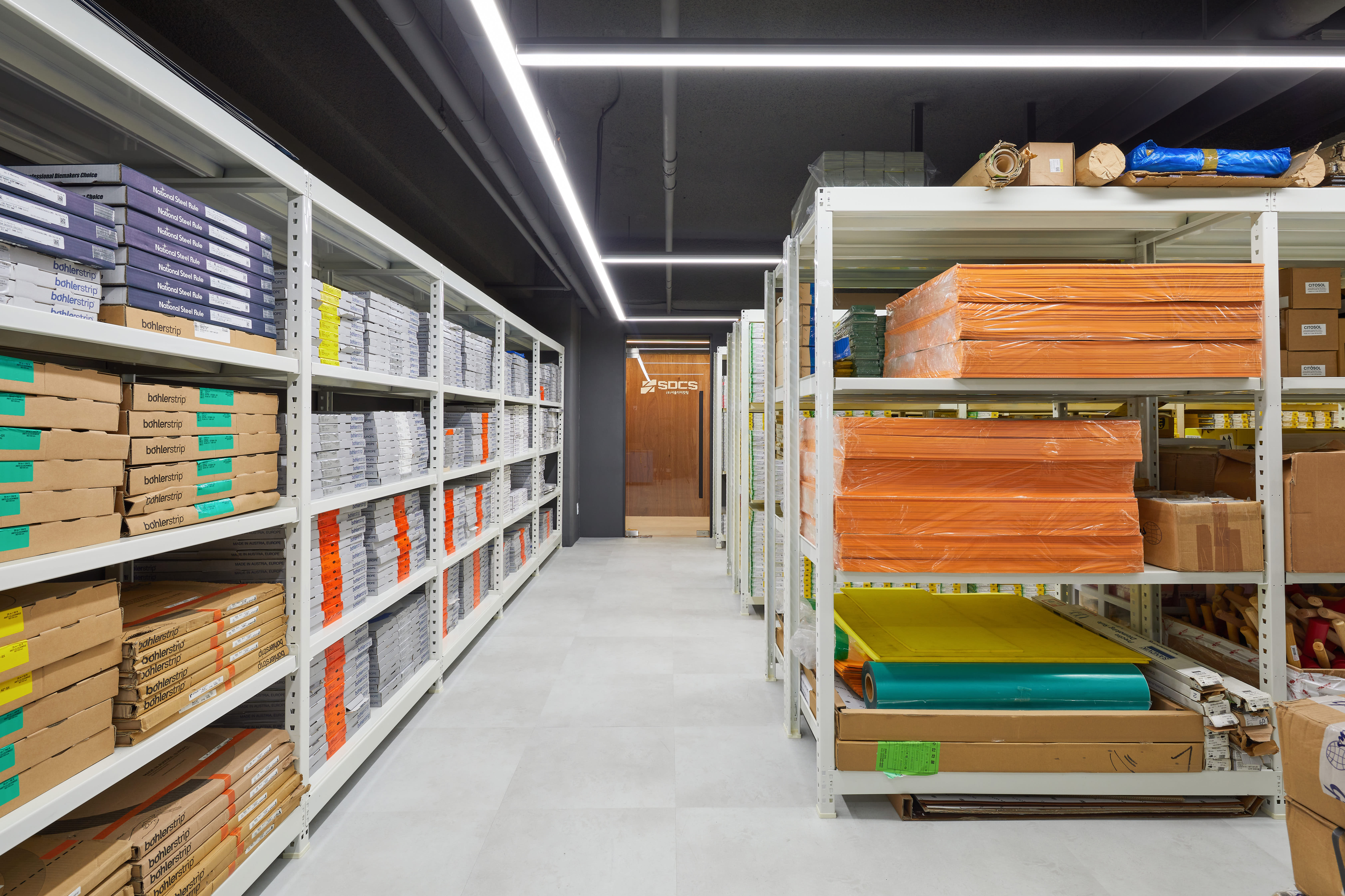 简约设计，20 坪办公室装修成本解析-8