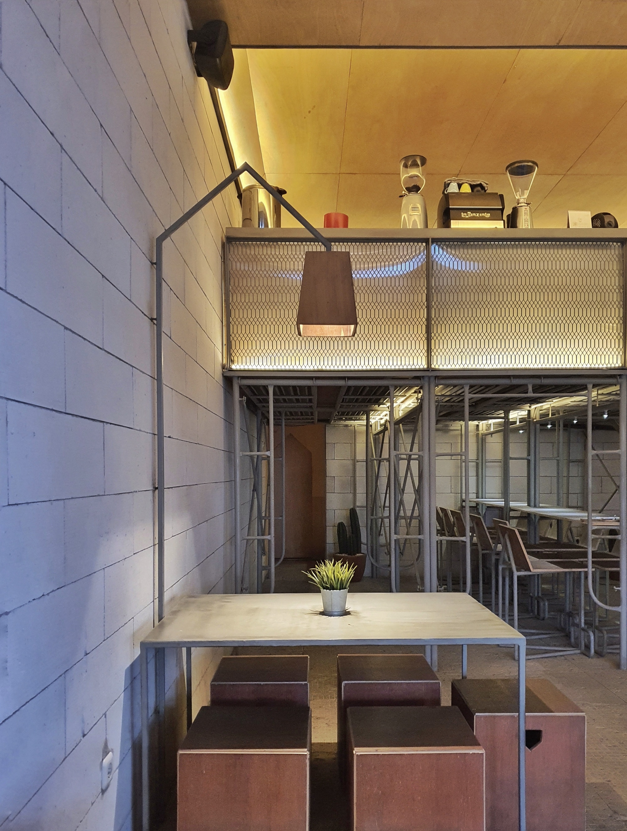 Seven Degrees Restaurant / Kursimerah Studio-34