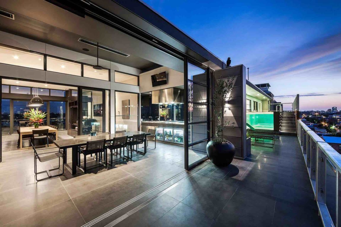 Luxurious Penthouse with Incredible Views over the City of Melbourne, Australia-32