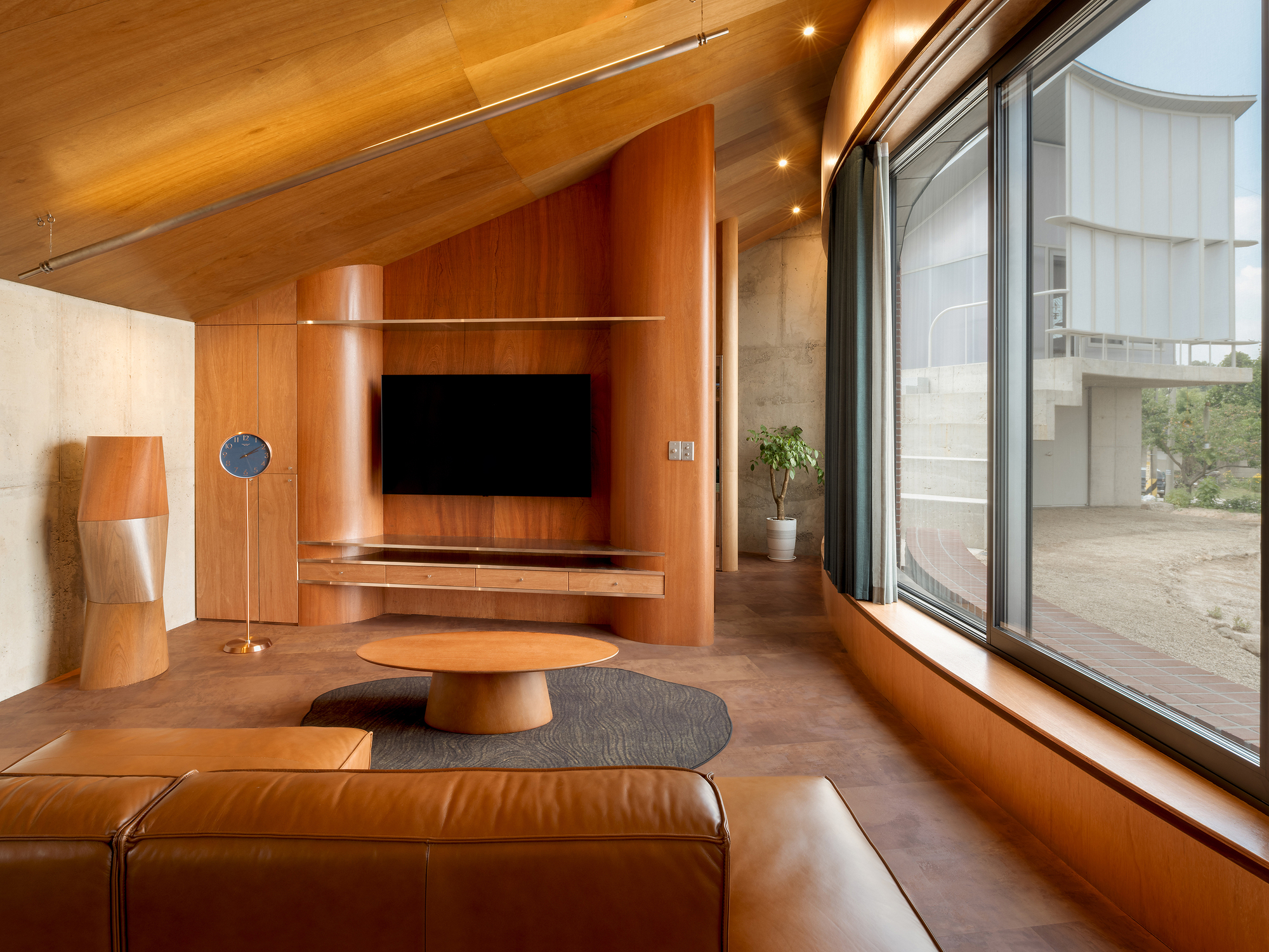 A House that Embraces Its Vegetable Garden  / sukchulmok+BRBB Architects-20