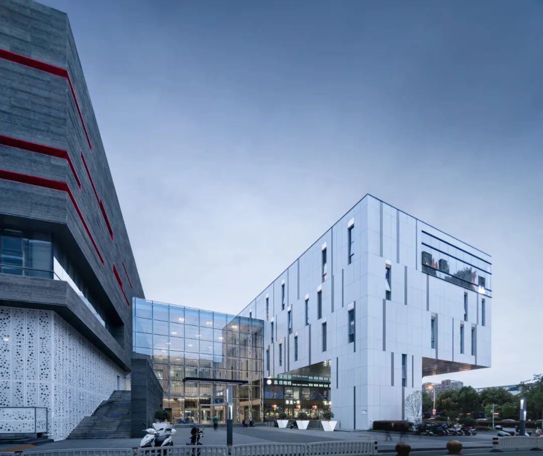 桥北文化体育中心丨中国南京丨东南大学建筑设计研究院有限公司-33