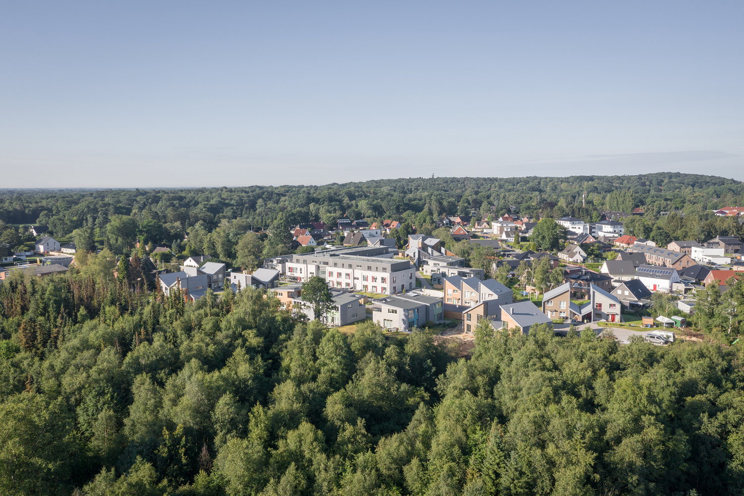 德国沃瓦尔德河畔 Quartier 住宅区丨Störmer Murphy 及其合伙人-9