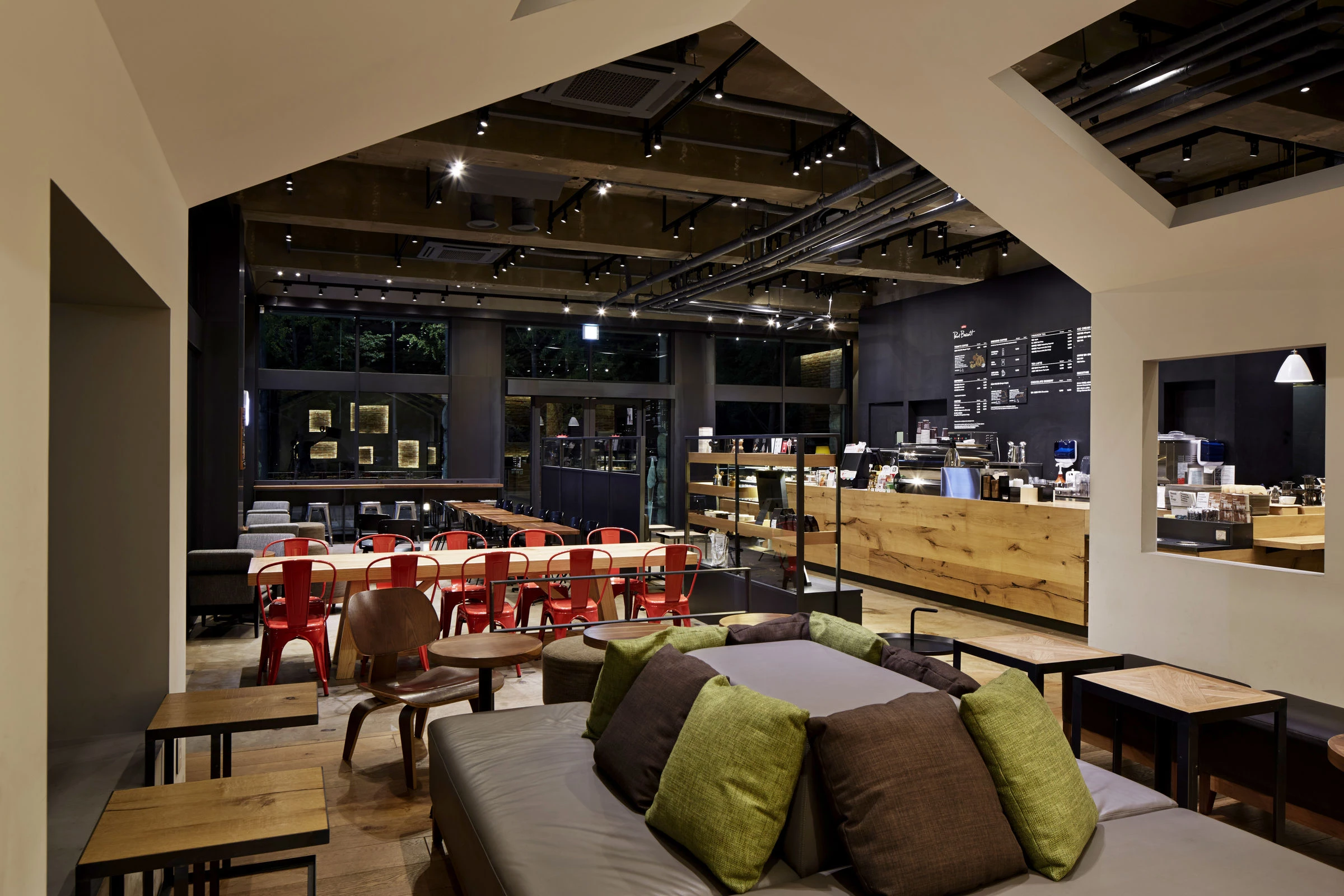 首尔高档社区里的温馨家居咖啡馆-15