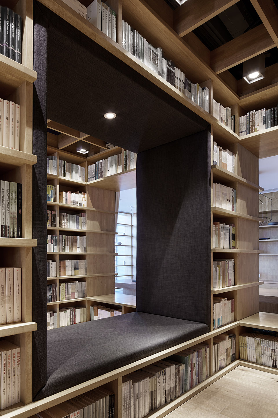 城市中的一缕新鲜空气 & 保定新华书店/ 风合睦晨空间设计-30