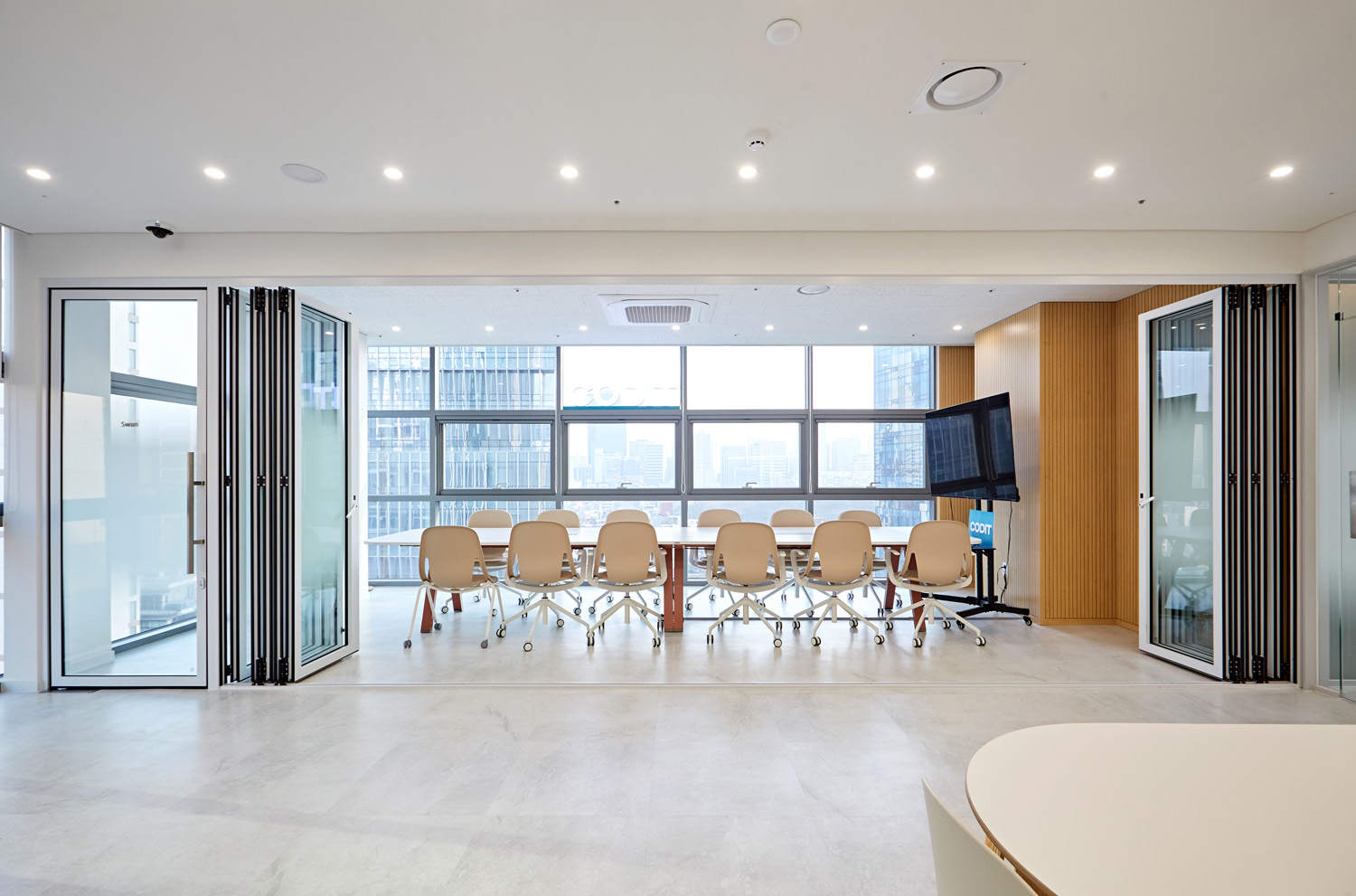 现代简约风格的 67 平米办公室设计-16