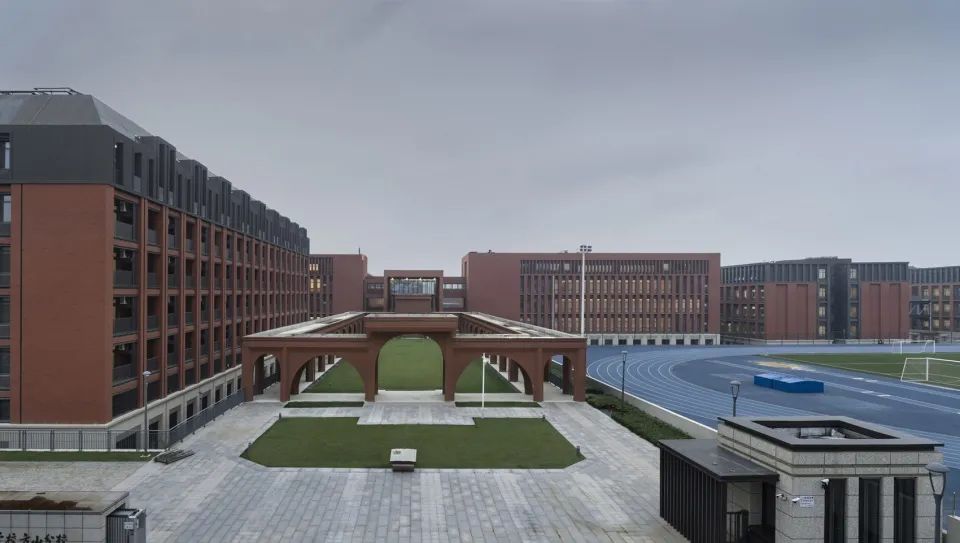 南京外国语学校方山校区 | 学苑方城的未来式空间-20